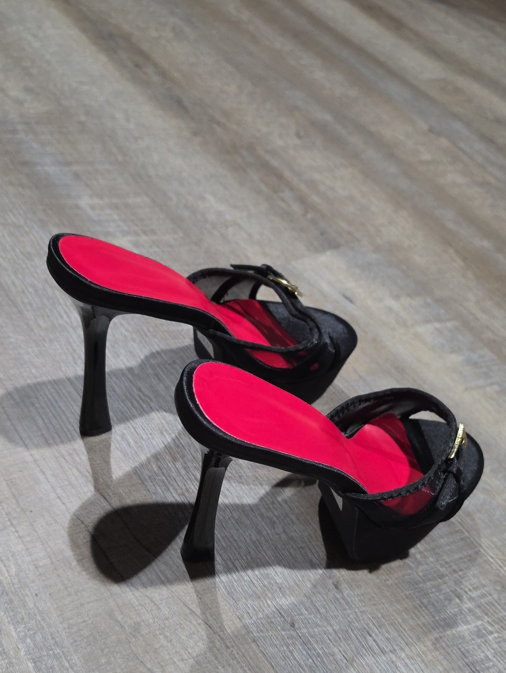 Black Heeled Slide Sandals with Red Insole